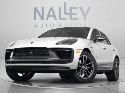 Used 2023 Porsche Macan AWD/4WD image 11