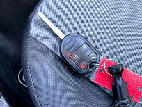 Used 2017 Ford Fiesta S image 13