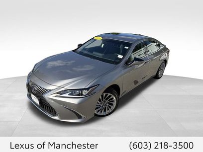Used 2020 Lexus ES 300h w/ Luxury Package