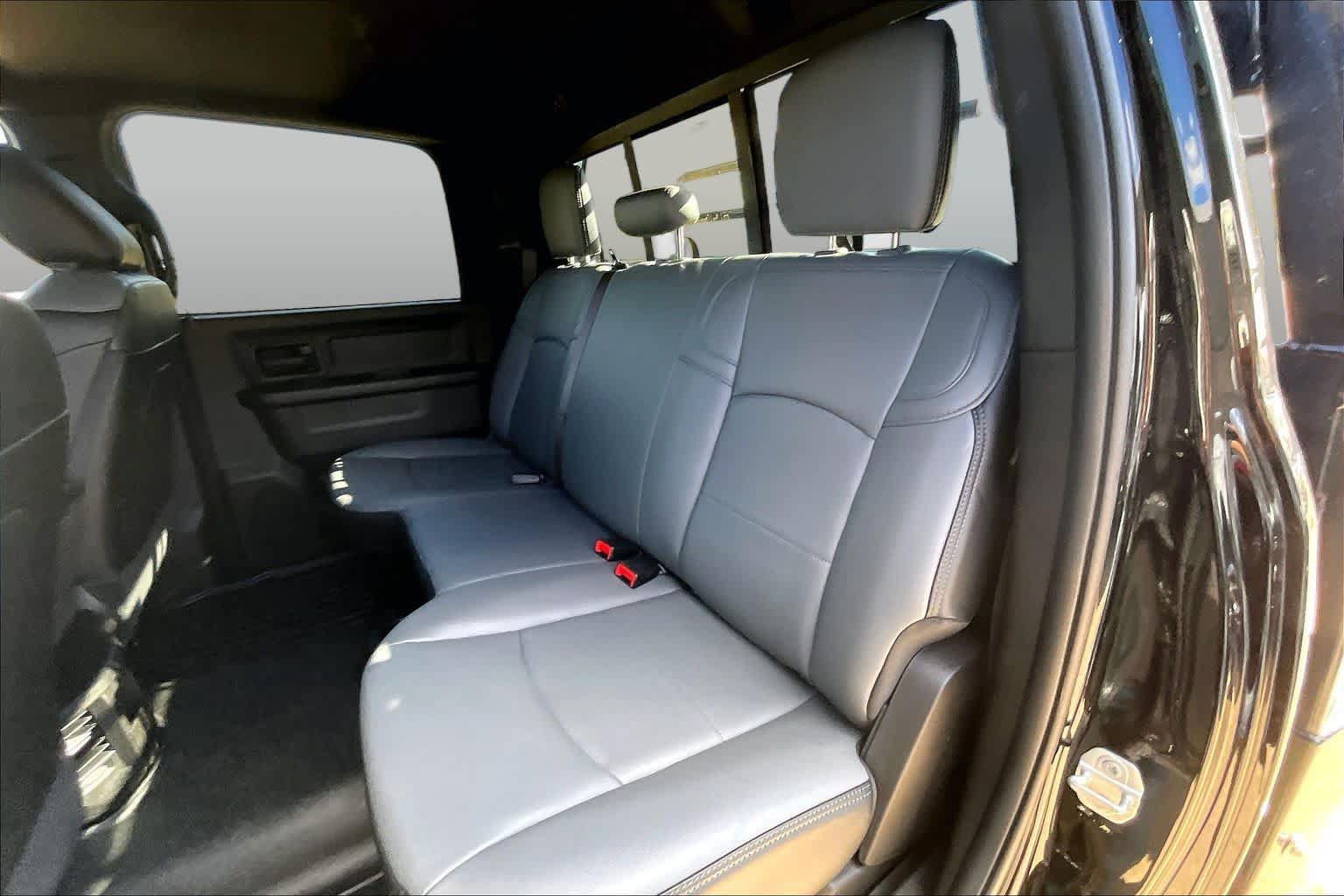 Used 2026 RAM 3500 Tradesman AWD/4WD image 15
