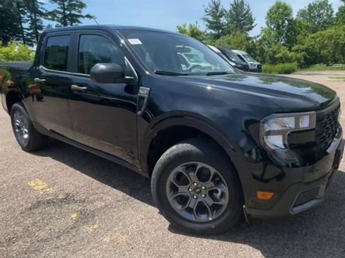 New 2025 Ford Maverick XLT w/ 4K Tow Package AWD/4WD image 8