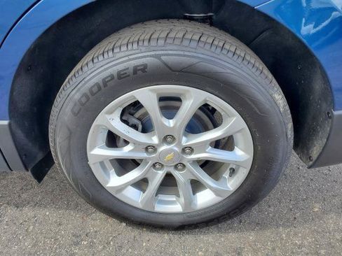 Used 2020 Chevrolet Equinox LT w/ Driver Convenience Package FWD image 29