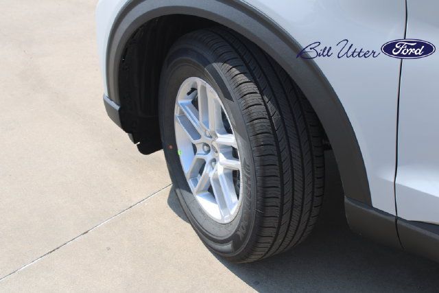 New 2027 Ford Explorer Active w/ Active Comfort Package RWD image 5