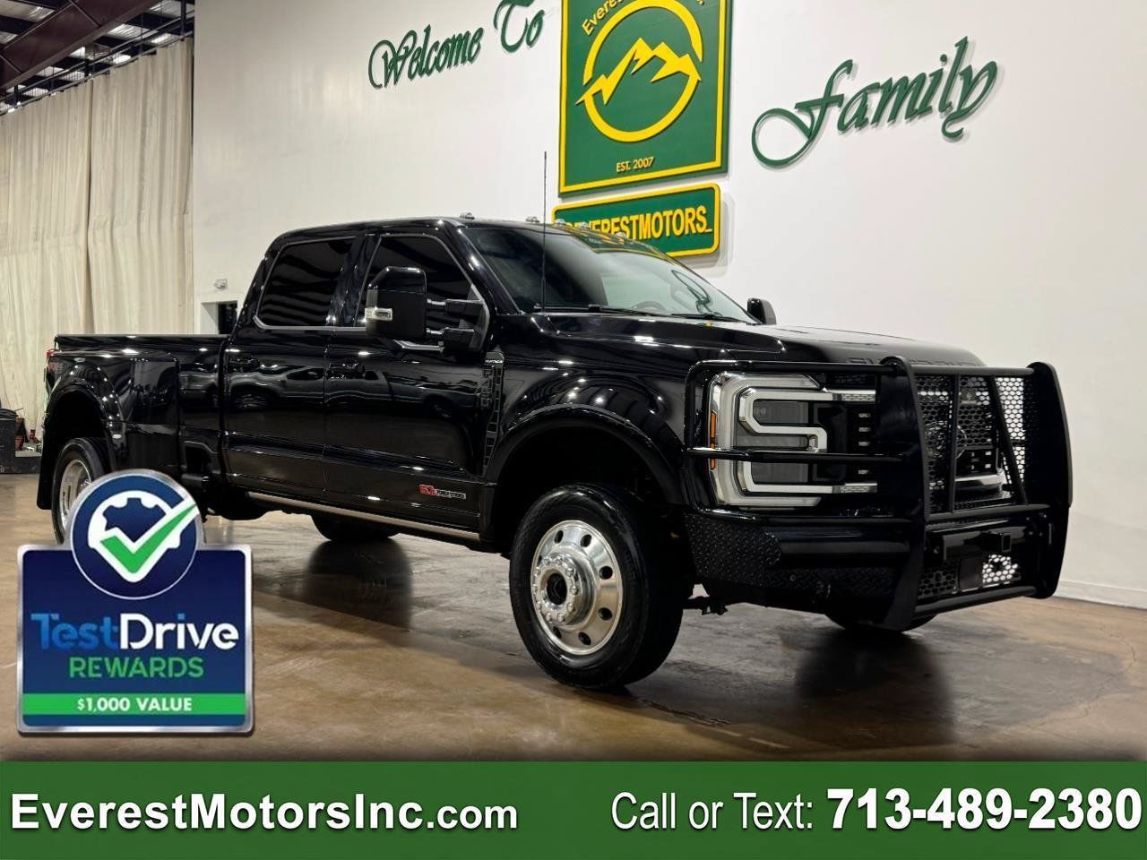 Used 2025 Ford F450 Platinum w/ FX4 Off-Road Package AWD/4WD image 1