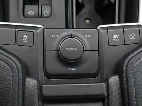 Used 2024 Toyota Grand Highlander XLE image 20