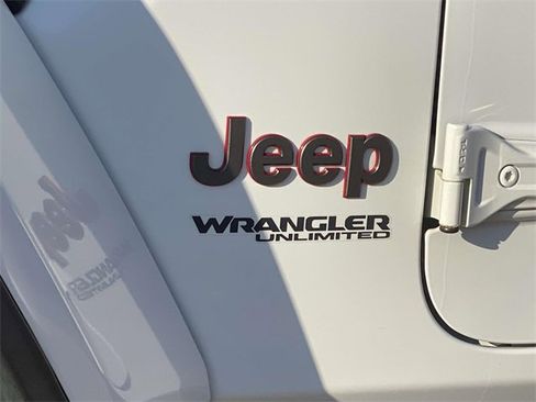 Used 2020 Jeep Wrangler Unlimited Rubicon image 12