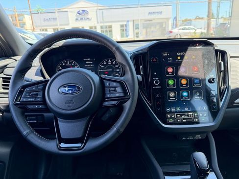Used 2025 Subaru Forester Touring AWD/4WD image 13