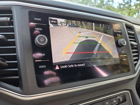 Used 2018 Volkswagen Atlas SE AWD/4WD image 28