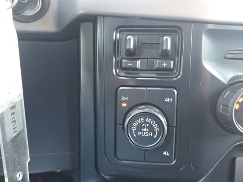 Certified 2024 Ford F150 XL w/ Equipment Group 103A High image 32