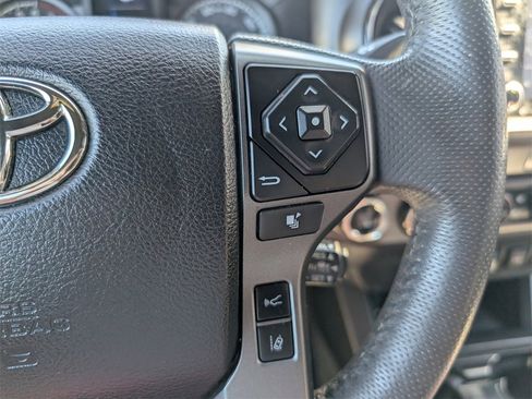 Used 2021 Toyota Tacoma TRD Off-Road image 23