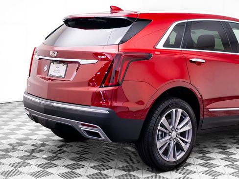 Certified 2026 Cadillac XT5 Premium Luxury w/ Driver Assist Package AWD/4WD image 39