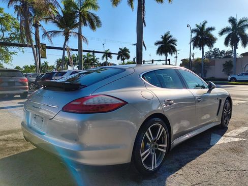 Used 2013 Porsche Panamera S w/ Comfort Pkg image 9