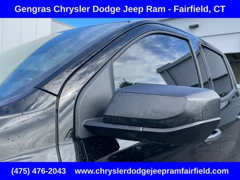 Used 2025 Chevrolet Colorado W/T w/ WT Custom Package AWD/4WD image 13