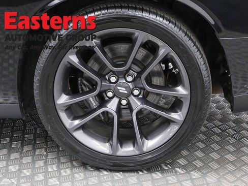 Used 2021 Dodge Challenger R/T Scat Pack RWD image 33