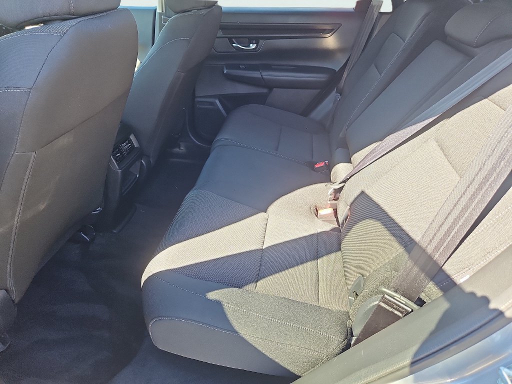 Used 2025 Honda CR-V LX image 24