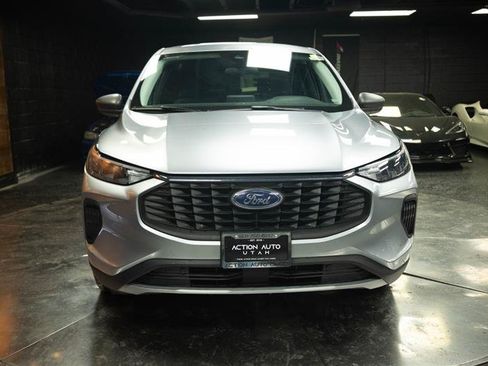 Used 2024 Ford Escape Active FWD image 3
