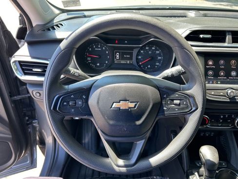 Used 2022 Chevrolet TrailBlazer LT FWD image 20
