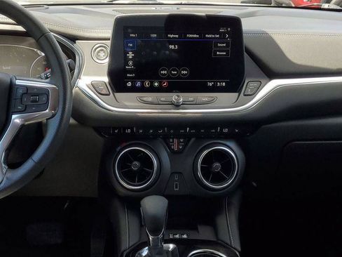 Certified 2023 Chevrolet Blazer LT w/ Convenience Package FWD image 25
