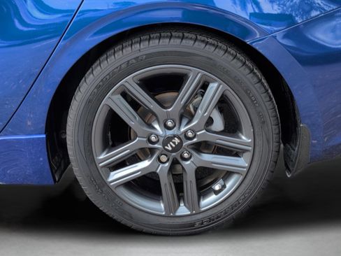 Used 2020 Kia Forte GT-Line w/ GT-Line Premium Package image 19
