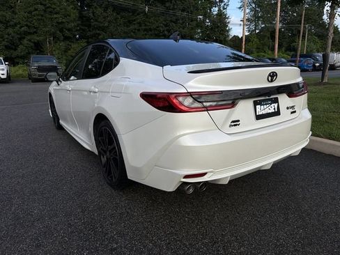 Used 2025 Toyota Camry XSE AWD/4WD image 6