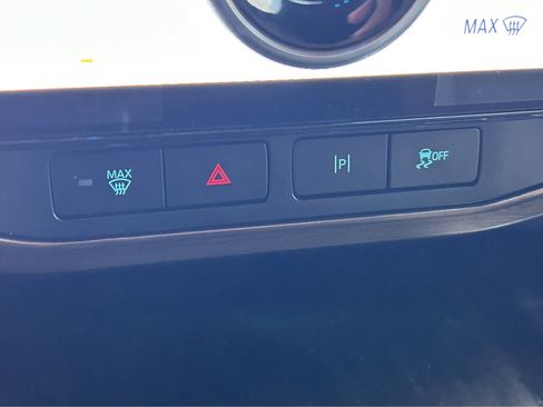 New 2023 Ford F150 Lightning Lariat image 59