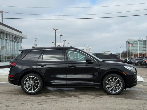 New 2026 Lincoln Corsair Grand Touring image 2