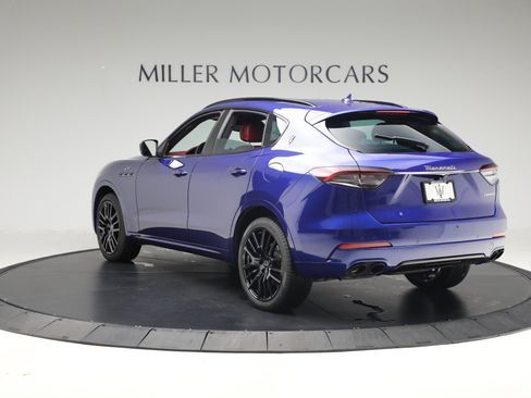 Certified 2022 Maserati Levante GT image 5