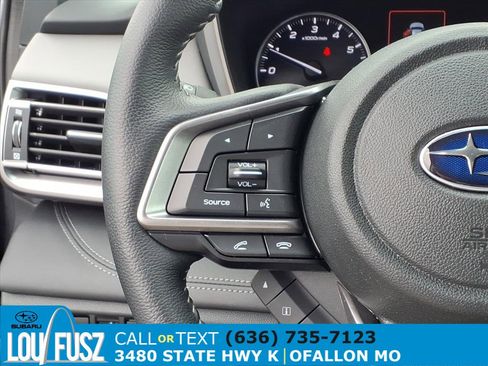 Used 2022 Subaru Outback Limited image 16