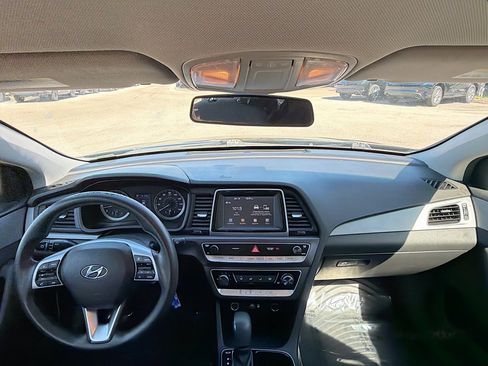 Used 2018 Hyundai Sonata SE image 15