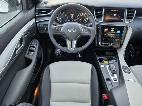Certified 2025 INFINITI QX55 Luxe w/ Cargo Package image 11