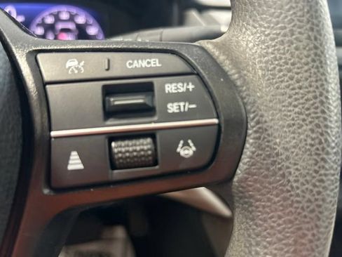 Certified 2023 Honda Accord EX image 27