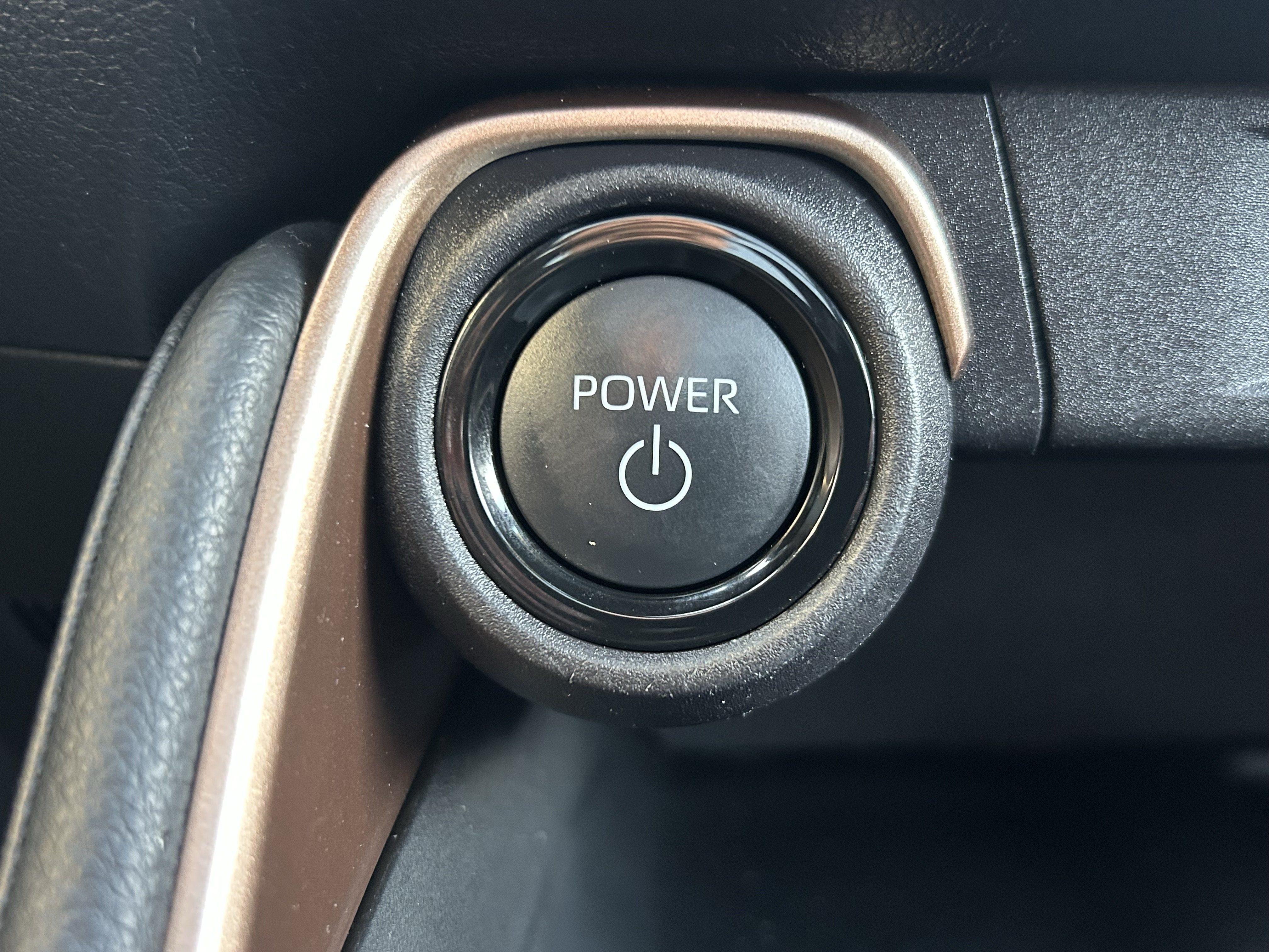 Used 2025 Toyota Grand Highlander AWD Hybrid image 36