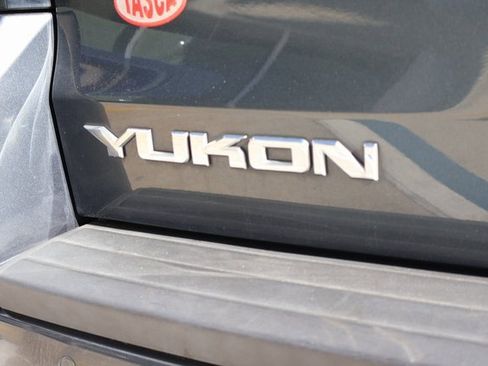 Used 2019 GMC Yukon SLT w/ Open Road Package image 6