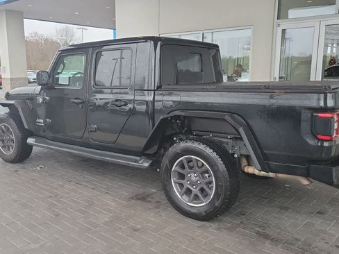 Used 2022 Jeep Gladiator Overland w/ Popular Equipment Package image 3