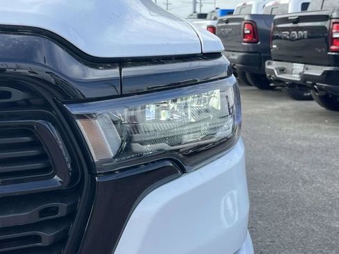 New 2026 RAM 1500 4x4 Crew Cab image 2