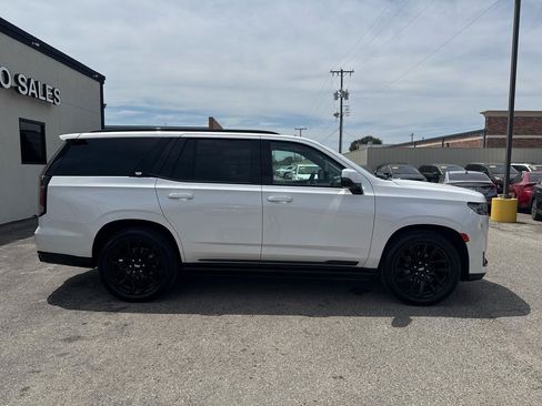Used 2021 Cadillac Escalade Sport Platinum AWD/4WD image 5