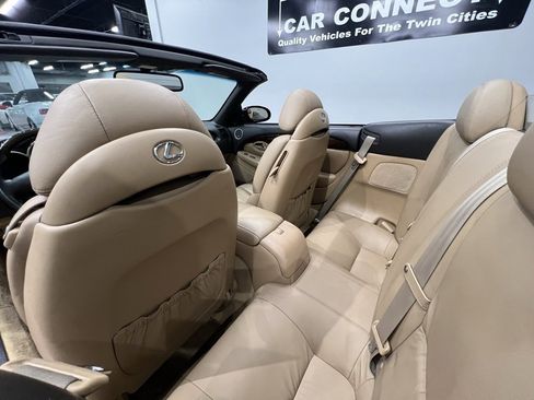 Used 2006 Lexus SC 430 Convertible image 30
