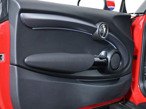 Certified 2024 MINI Cooper 2-Door Hardtop image 26