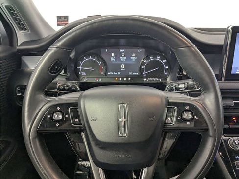 Used 2020 Lincoln Corsair FWD w/ Premium Package image 16
