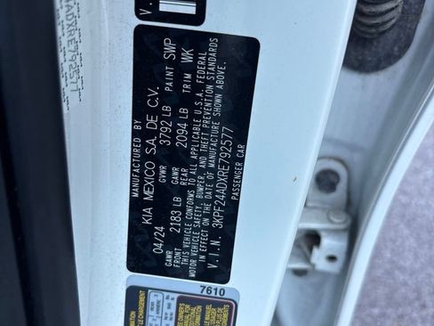 Used 2024 Kia Forte LXS FWD image 40