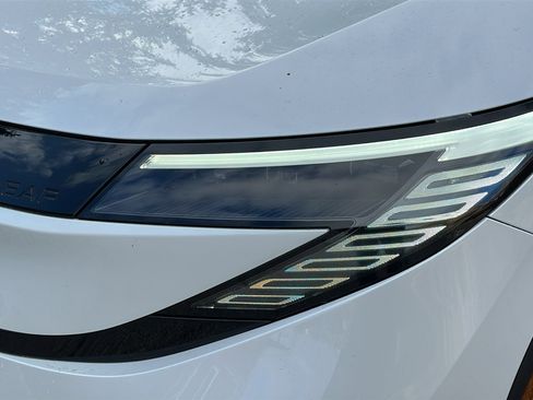 New 2026 Nissan Leaf w/ Illuminated Package image 4