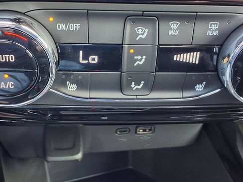 Used 2026 Chevrolet Trax RS w/ Driver Confidence Package FWD image 14