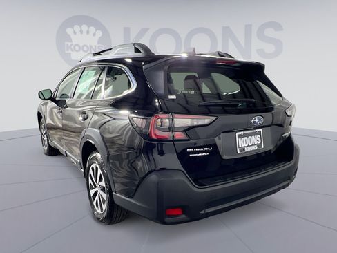 Used 2025 Subaru Outback image 4