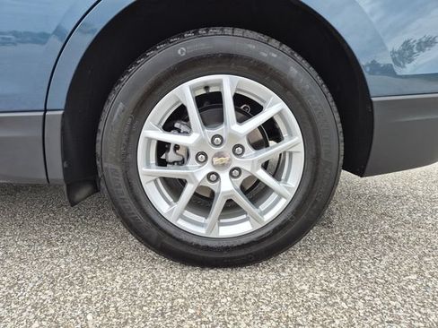 Certified 2024 Chevrolet Equinox LT w/ LPO, Floor Liner Package FWD image 10