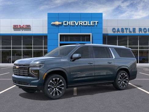 New 2026 Chevrolet Suburban High Country AWD/4WD image 2