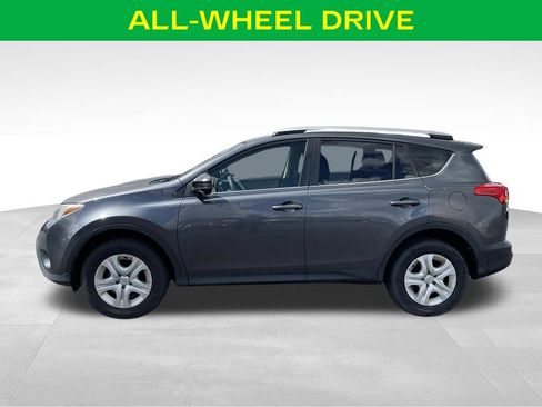 Used 2015 Toyota RAV4 LE AWD/4WD image 3