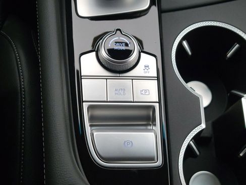 New 2026 Genesis G70 2.5T image 24