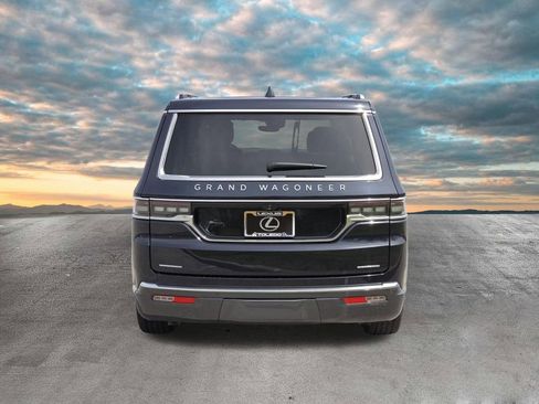Used 2022 Jeep Grand Wagoneer Series I AWD/4WD image 12