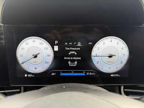 Used 2024 Hyundai Elantra SEL FWD image 19