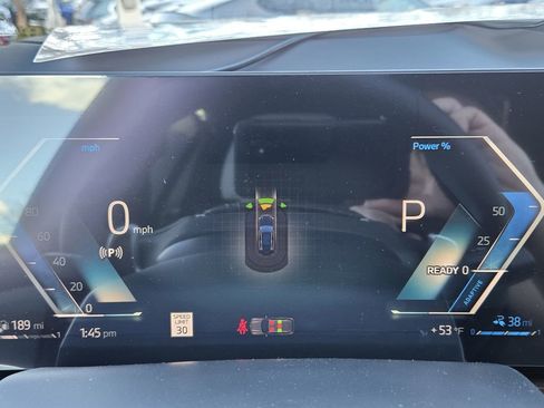 New 2026 BMW X5 xDrive50e w/ Executive Package image 17